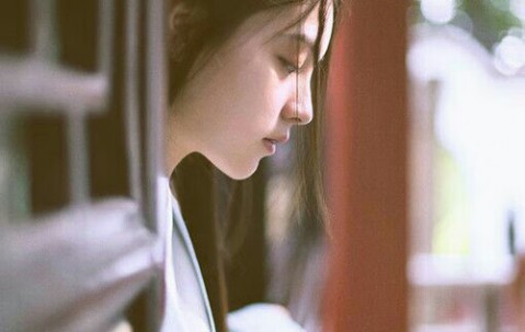 怀孕初期老吐喝茶水没事吧吗？